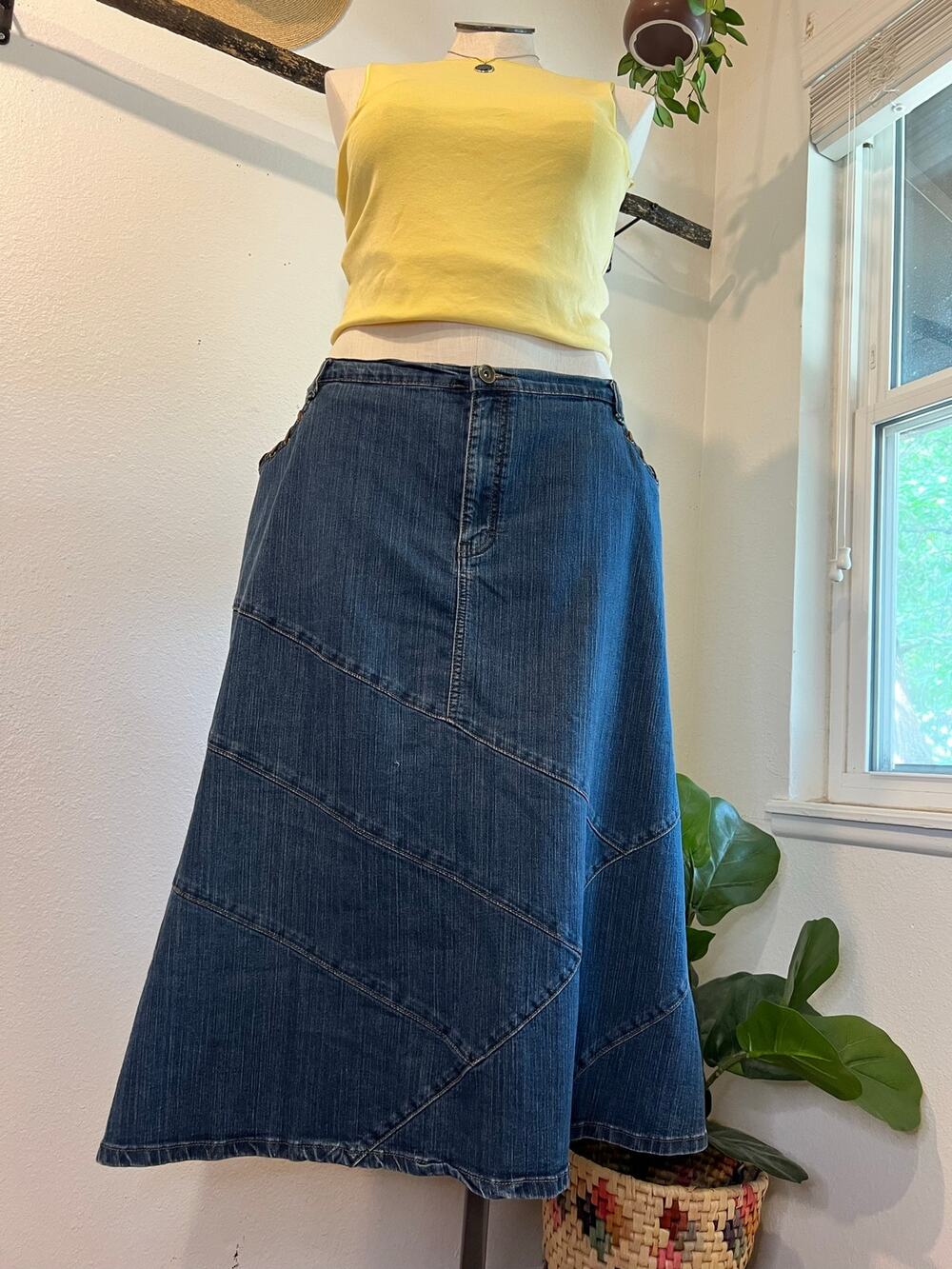Vintage Denim Stitched Design Midi Cotton Skirt Leather Woven Pockets Size 24W